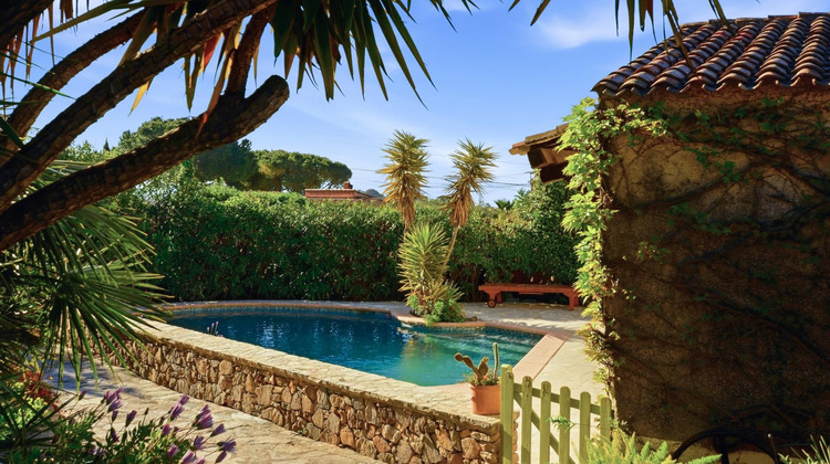 Ma-Cabane - Vente Maison Carqueiranne, 140 m²