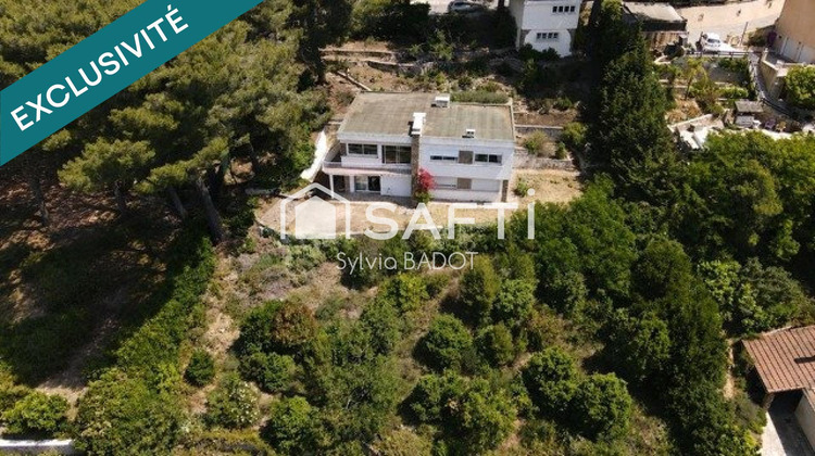 Ma-Cabane - Vente Maison Carqueiranne, 200 m²