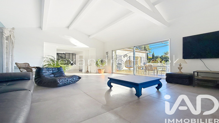 Ma-Cabane - Vente Maison Carqueiranne, 270 m²