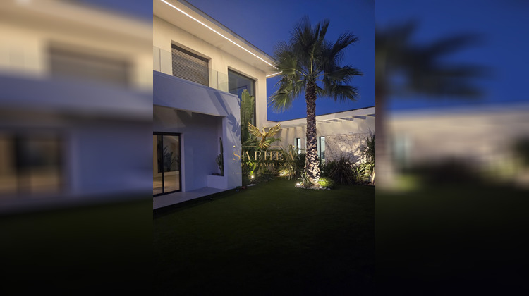 Ma-Cabane - Vente Maison Carqueiranne, 220 m²
