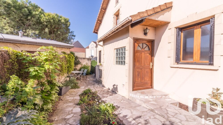 Ma-Cabane - Vente Maison Carrières-sur-Seine, 79 m²