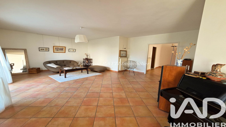 Ma-Cabane - Vente Maison Carrières-sur-Seine, 193 m²