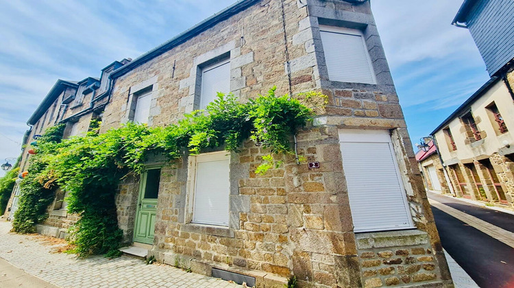 Ma-Cabane - Vente Maison CARROUGES, 103 m²