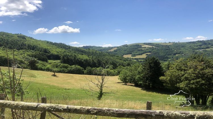 Ma-Cabane - Vente Maison CASSANIOUZE, 230 m²