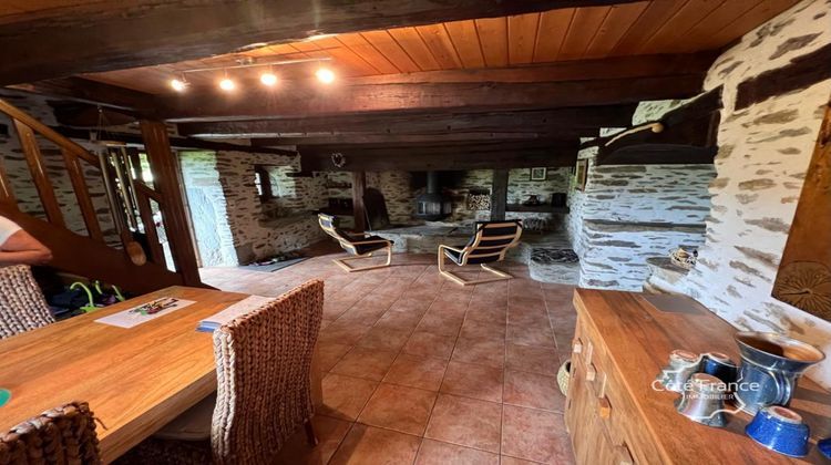 Ma-Cabane - Vente Maison CASSANIOUZE, 230 m²