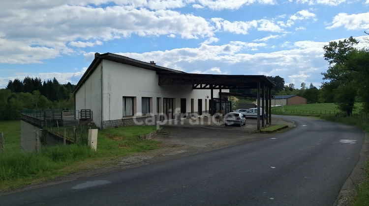 Ma-Cabane - Vente Maison CASSANIOUZE, 180 m²