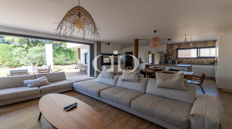 Ma-Cabane - Vente Maison Cassis, 232 m²