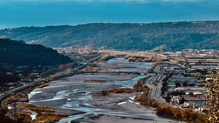 Ma-Cabane - Vente Maison Castagniers, 150 m²