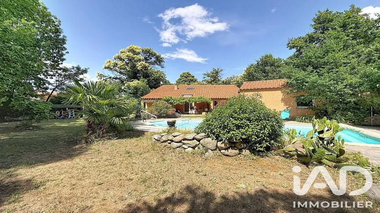 Ma-Cabane - Vente Maison Casteil, 183 m²