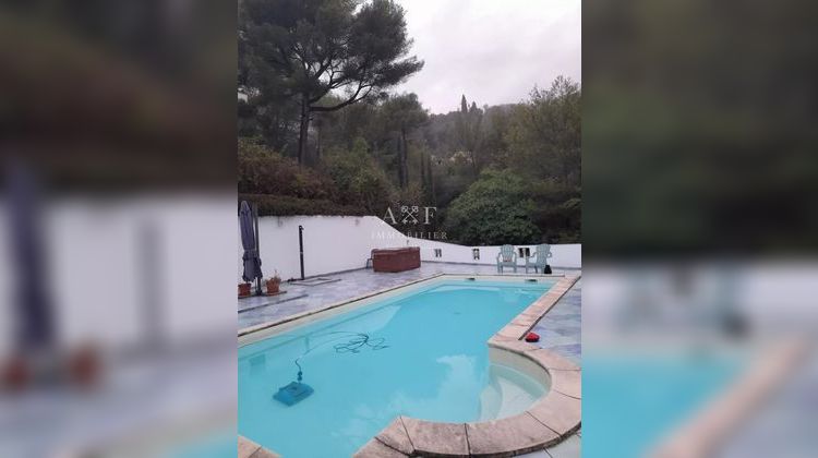 Ma-Cabane - Vente Maison Castellar, 180 m²