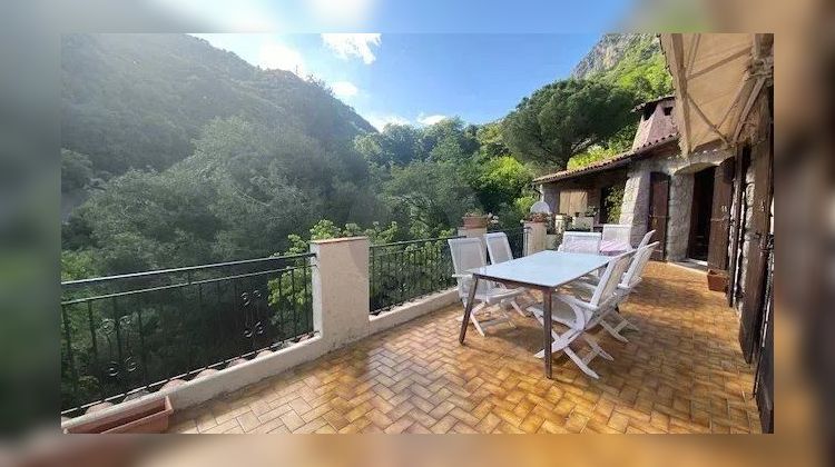 Ma-Cabane - Vente Maison Castellar, 264 m²