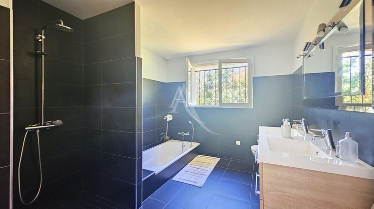 Ma-Cabane - Vente Maison CASTELMAUROU, 195 m²