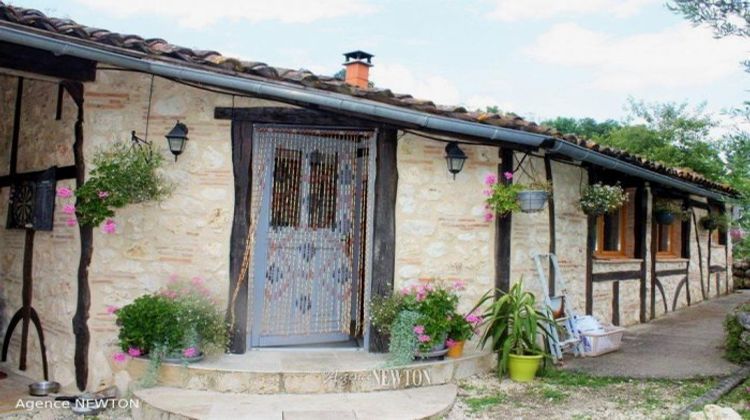 Ma-Cabane - Vente Maison Castelmoron-sur-Lot, 340 m²