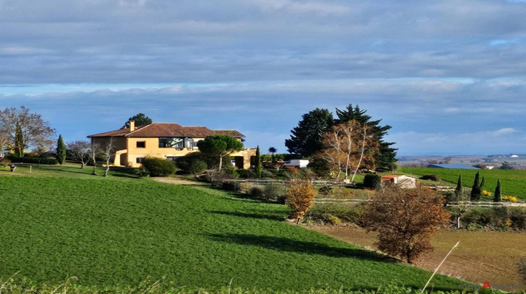 Ma-Cabane - Vente Maison CASTELNAU BARBARENS, 218 m²