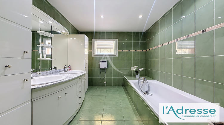Ma-Cabane - Vente Maison CASTELNAU-D'ESTRETEFONDS, 199 m²