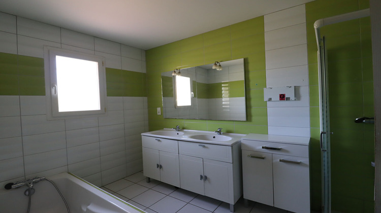 Ma-Cabane - Vente Maison CASTELNAU-DE-MONTMIRAL, 110 m²