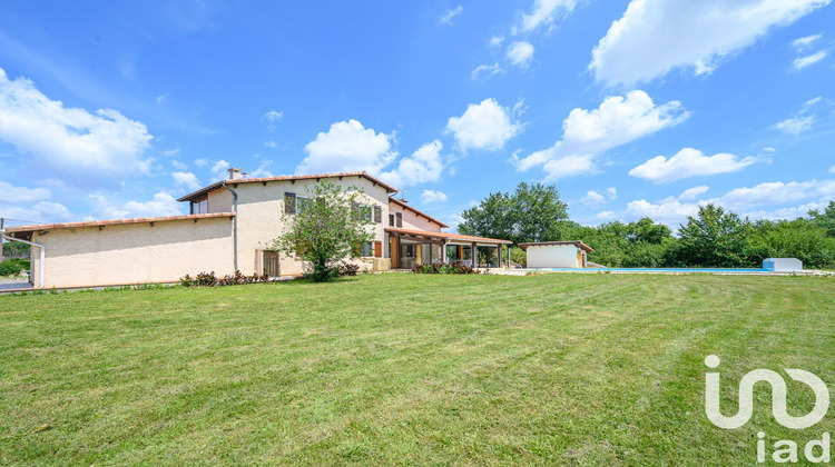 Ma-Cabane - Vente Maison Castelsarrasin, 207 m²