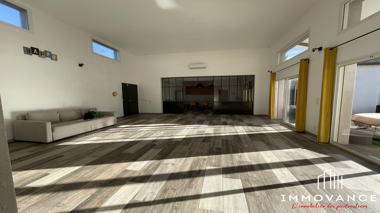 Ma-Cabane - Vente Maison Castillon-du-Gard, 210 m²