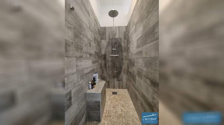 Ma-Cabane - Vente Maison Castillon-du-Gard, 210 m²