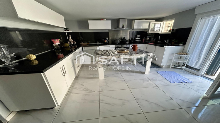 Ma-Cabane - Vente Maison Castillon-la-Bataille, 165 m²