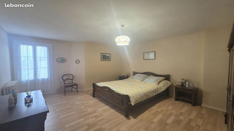 Ma-Cabane - Vente Maison Castillon-la-Bataille, 160 m²