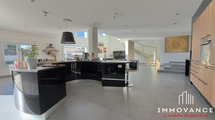 Ma-Cabane - Vente Maison Castries, 203 m²