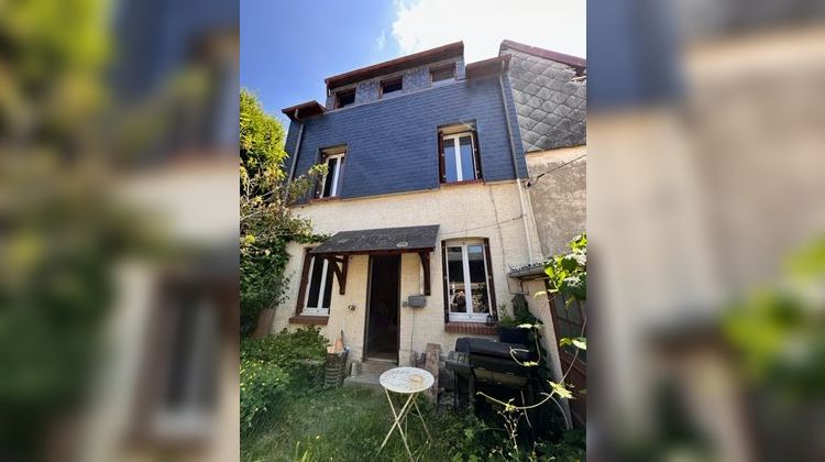 Ma-Cabane - Vente Maison CAUDEBEC-LES-ELBEUF, 81 m²