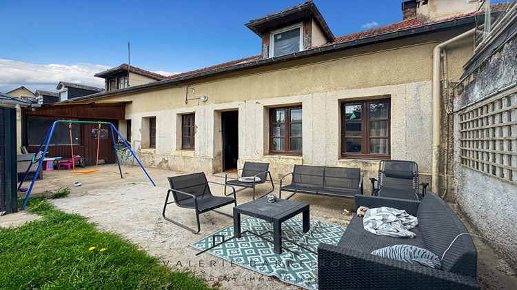 Ma-Cabane - Vente Maison CAUDEBEC-LES-ELBEUF, 97 m²