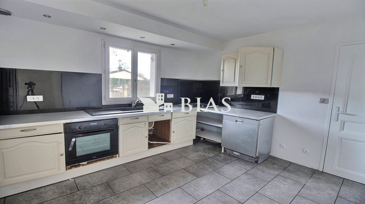 Ma-Cabane - Vente Maison Caudebec-lès-Elbeuf, 115 m²