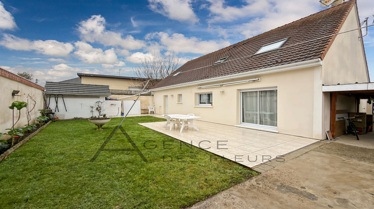 Ma-Cabane - Vente Maison CAUDEBEC-LES-ELBEUF, 134 m²