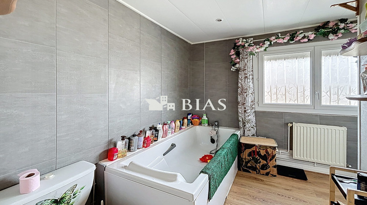 Ma-Cabane - Vente Maison Caudebec-lès-Elbeuf, 94 m²