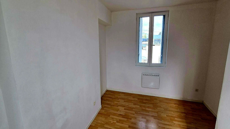 Ma-Cabane - Vente Maison CAUDEBEC-LES-ELBEUF, 62 m²