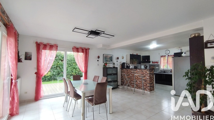 Ma-Cabane - Vente Maison Caudebec-Lès-Elbeuf, 103 m²
