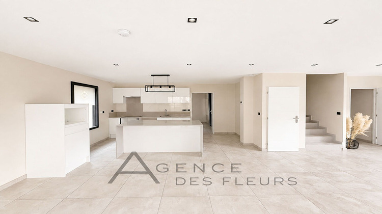 Ma-Cabane - Vente Maison CAUDEBEC-LES-ELBEUF, 120 m²