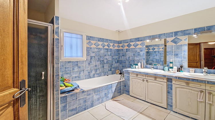 Ma-Cabane - Vente Maison Caumont-sur-Durance, 200 m²