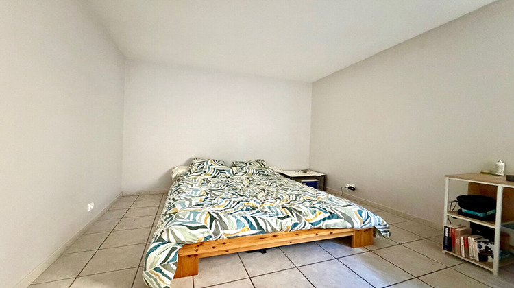 Ma-Cabane - Vente Maison CAUMONT-SUR-DURANCE, 113 m²