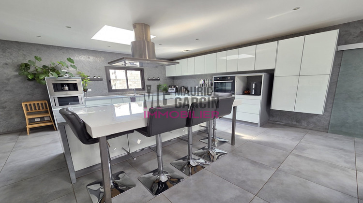 Ma-Cabane - Vente Maison Caumont-sur-Durance, 180 m²