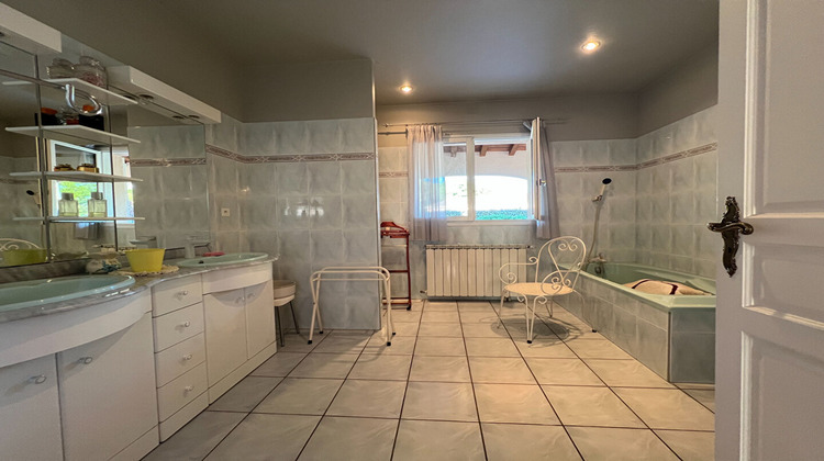 Ma-Cabane - Vente Maison CAUSSADE, 125 m²