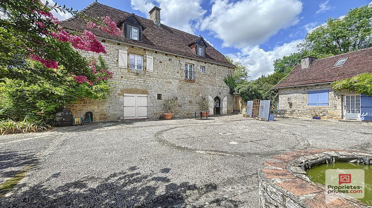 Ma-Cabane - Vente Maison CAVAGNAC, 270 m²