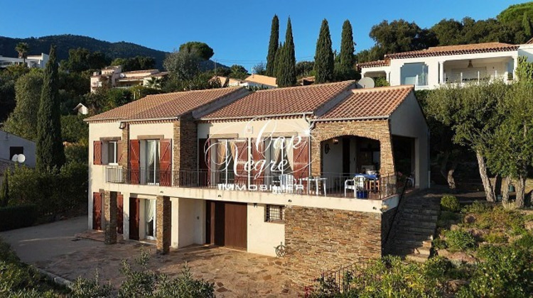 Ma-Cabane - Vente Maison CAVALAIRE-SUR-MER, 220 m²