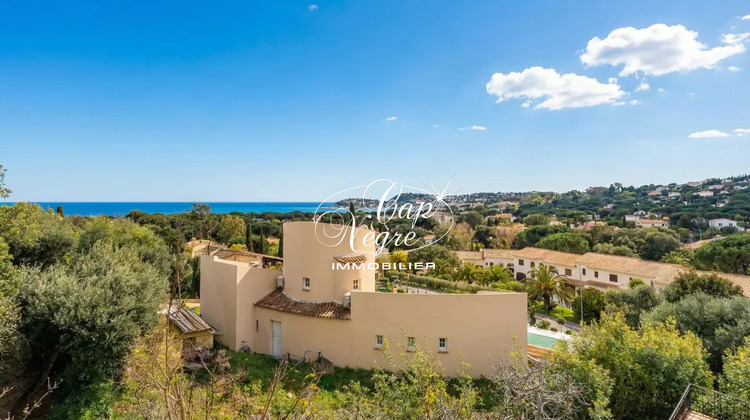 Ma-Cabane - Vente Maison CAVALAIRE-SUR-MER, 165 m²