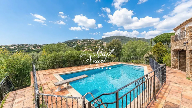 Ma-Cabane - Vente Maison CAVALAIRE-SUR-MER, 165 m²