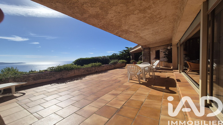 Ma-Cabane - Vente Maison Cavalaire-sur-Mer, 180 m²