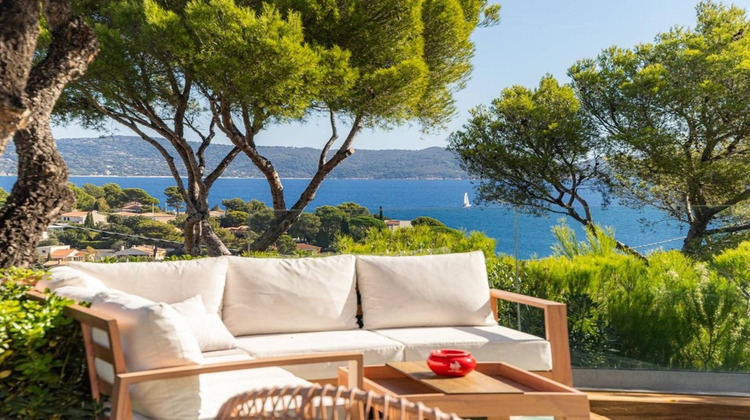 Ma-Cabane - Vente Maison Cavalaire-sur-Mer, 318 m²