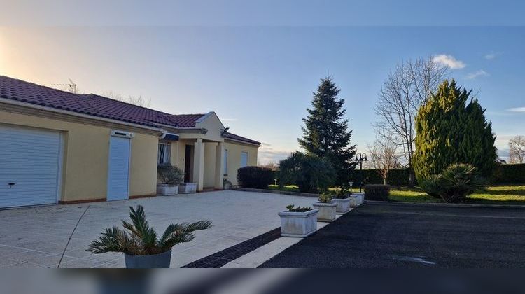 Ma-Cabane - Vente Maison CAZAUBON, 140 m²