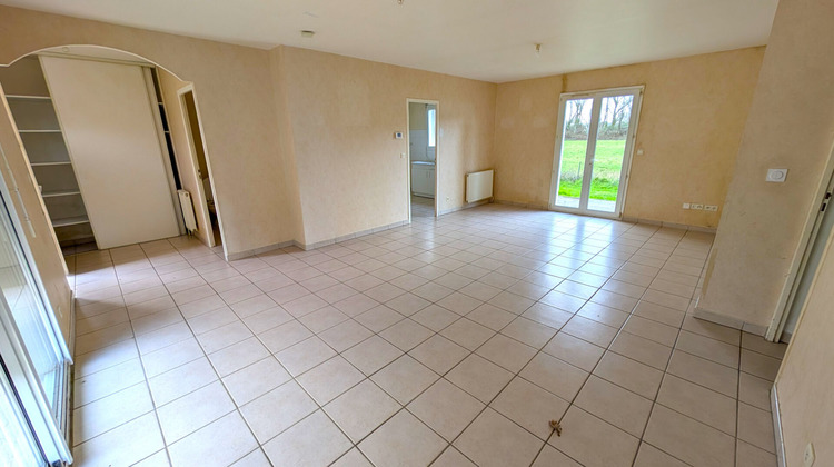 Ma-Cabane - Vente Maison CAZERES-SUR-L'ADOUR, 111 m²