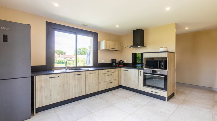Ma-Cabane - Vente Maison CAZERES-SUR-L'ADOUR, 115 m²