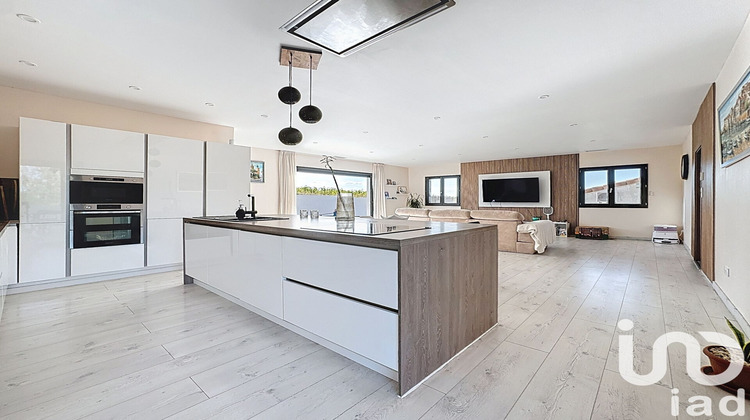 Ma-Cabane - Vente Maison Cazilhac, 222 m²