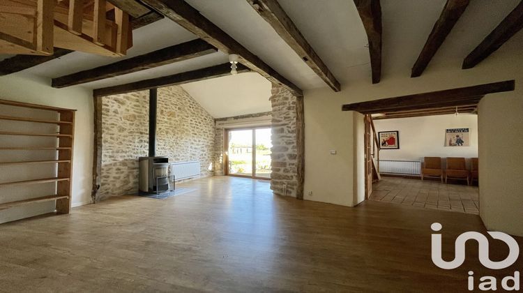 Ma-Cabane - Vente Maison Ceaulmont, 111 m²