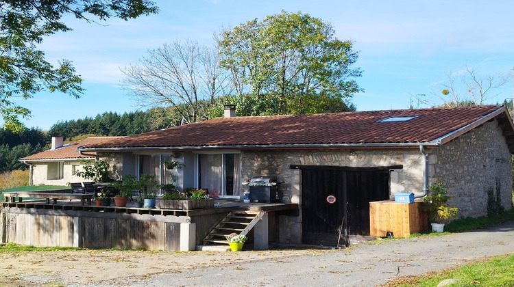 Ma-Cabane - Vente Maison CELLES SUR DUROLLE, 200 m²